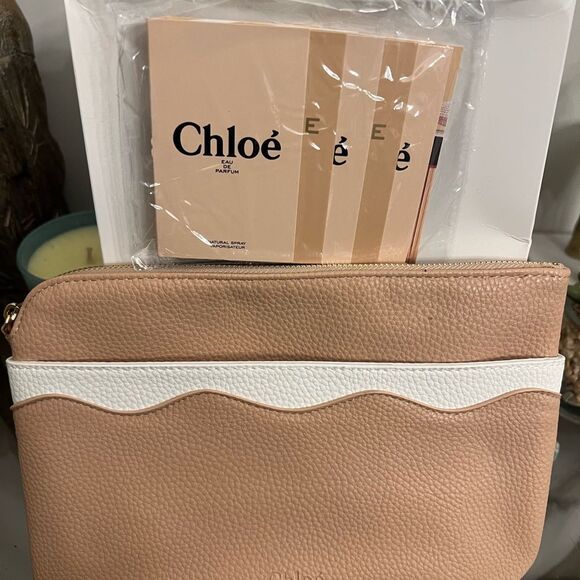 NIB women’s Chloe Parfums makeup bag with 5 Chloe perfume EDP samples. - Picture 1 of 16